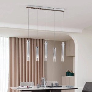 Moderne, dimmbare 5-flammige LED Pendelleuchte Korvitha aus Alu und Glas für Wohnzimmer.