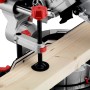 Metabo Kappsäge KGS 216 M: Werkstückfixierung mit Schnellspannzwinge für präzise Schnitte.