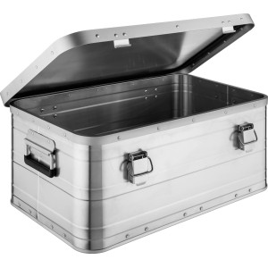 Offene, silberne Alubox aus dem 3-teiligen Werkzeugkoffer-Set mit Griffen und Verschlüssen.