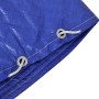 Detailaufnahme: Dunkelblaue Poolabdeckung mit Ösen und Befestigungsseil für runde Pools.