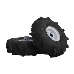 Räder für Texas Hobby 500 TGR/Lilli 5325TG Motorhacke, Reifen mit weißer Felge.