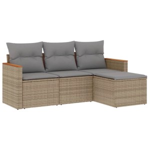 Beige 4-tlg. Garten-Sofagarnitur aus Rattan mit hellgrauen Kissen.