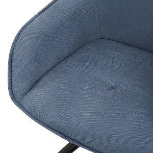 Detailansicht: Blauer, drehbarer Esszimmerstuhl mit Webstoffbezug und Armlehne.