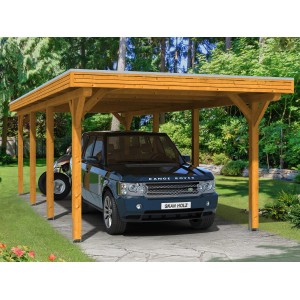 Skan Holz Carport Spessart, Eiche hell, mit Auto. Einzelcarport mit Dachplatten aus Aluminium.