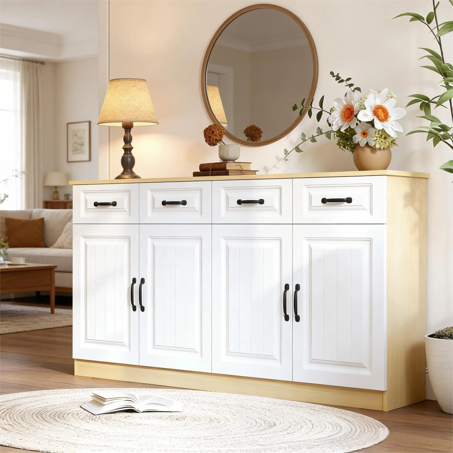 Weißes Merax Sideboard 160 cm mit Holzoptik-Platte, 4 geriffelten Türen, 4 Schubladen und schwarzen Griffen im Wohnzimmer.