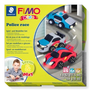 Staedtler Fimo Kids Police Race Set mit Modellierautos: Polizei, Rennwagen, Sportwagen.