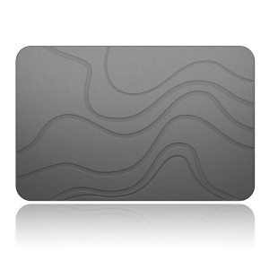 Dunkelgraue Björn&Schiller Badematte aus Kieselgur, 60x39 cm, mit Steinmuster für Badezimmer.