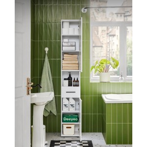 Weißer SoBuy Hochschrank BZR166-W mit offenen Fächern und Schublade im Badezimmer.