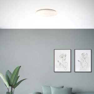 Weiße LED-Deckenleuchte Tribola, Ø 48,5 cm, dimmbar mit Fernbedienung. Moderne Lampe für Wohnraum und Büro.