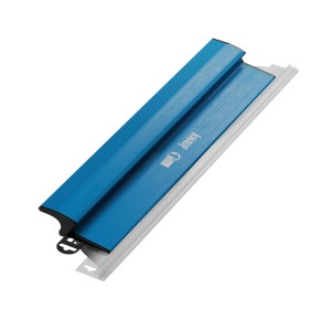 Knauf Flächenspachtel, blau, für plane Oberflächen bei Gipskartonarbeiten.