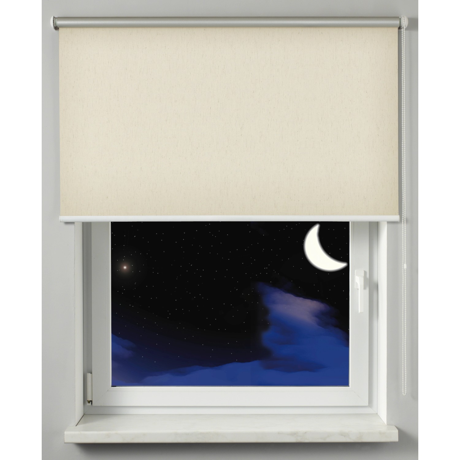 Gardinia Verdunkelungsrollo Thermo, Natur, Strukturstoff, vor Fenster mit Nachtszene.