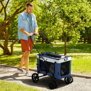 Mann schiebt blauen PawHut 2 in 1 Hundebuggy mit abnehmbarem Korb im Park.