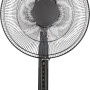 Schwarzer Standventilator Silent, Ø 40 cm, 135 cm hoch, mit Fernbedienung.