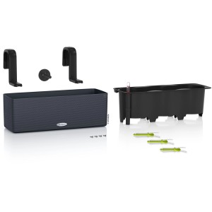 Lechuza Cube Color Triple Pflanzgefäß in Schiefergrau mit Bewässerungssystem und Halterung.