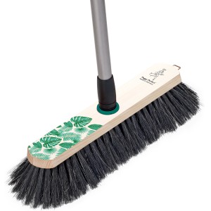 Zimmerbesen Botanical mit Teleskopstiel, Holz und Naturhaarmischung. Kehrbreite 32 cm.