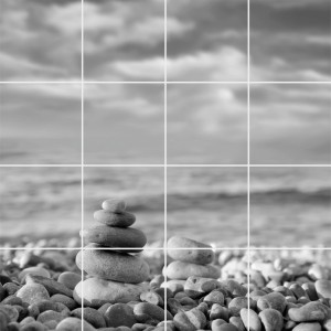 Fliesenbild Zen Stones, 16-teilig, mit Steinmandala-Motiv für Bad und WC.