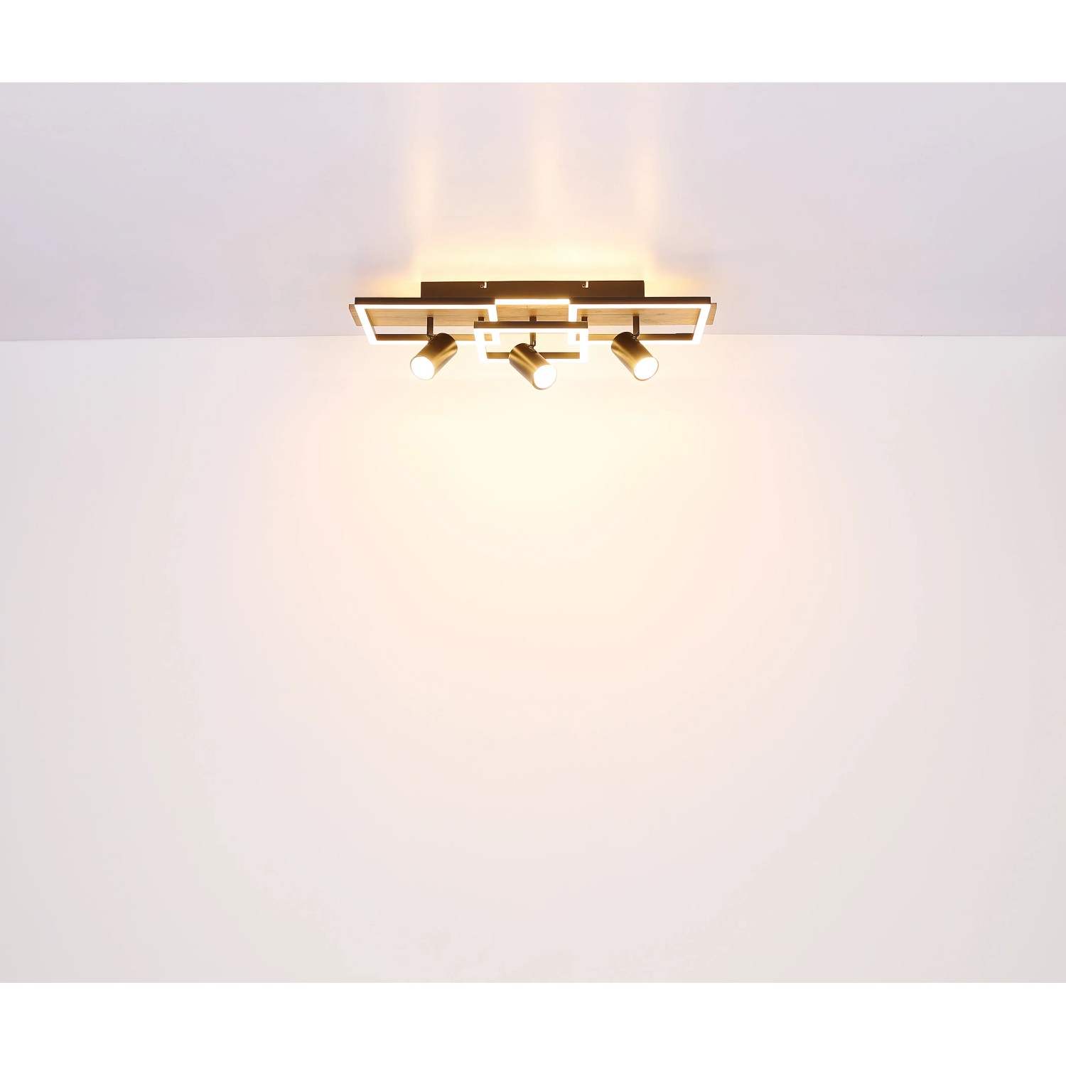 Schwarze, 2-flammige LED-Deckenleuchte Kassu mit Holzdekor und warmweißem Licht.