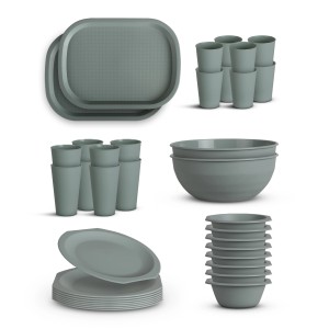 ProHome Kunststoff Geschirrset, 36-teilig, grün: Teller, Schüsseln, Becher und Tabletts.