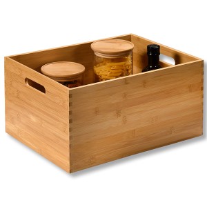 Kesper Aufbewahrungsbox aus Bambus, groß, mit Lebensmitteln gefüllt.