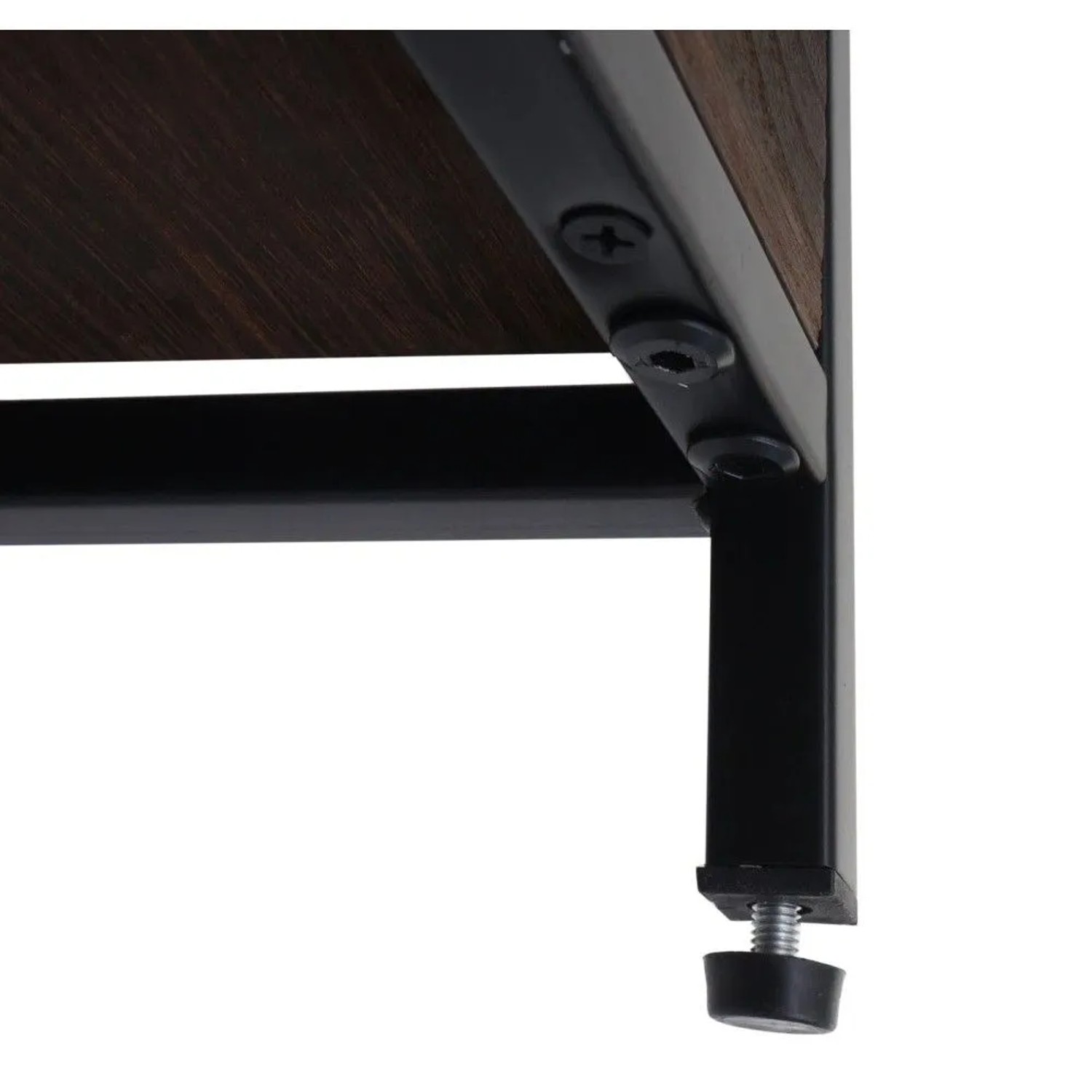 Detailansicht des MCW Regal K71: Dunkelbraune Holzablage, schwarzes Eisen-Gestell, höhenverstellbarer Fußbodenschoner.