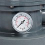 Detailaufnahme: Manometer der Bestway Flowclear Sandfilteranlage zur Poolreinigung.