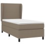 Taupes Boxspringbett 90x190 cm mit Matratze und Kopfteil. Stoffbezug.