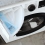 Bauknecht Frontlader-Waschmaschine BPW 914 B mit geöffneter Waschmittelschublade.