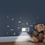 Ledvance LED-Nachtlicht Lunetta Hall WT Stickers im Kinderzimmer mit Sternen und Teddybären.