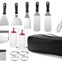 Buschbeck Plancha-Set, 16-teilig mit Tasche: Grillutensilien wie Pfannenwender, Zange, Ölflaschen und Burger Smasher.