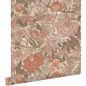 ESTAhome Vliestapete mit Terrakotta Blumenmuster, Vintage-Stil, aufgerollt.