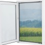Geöffnetes Fenster mit Easymaxx Moskitonetz Magic Klick, Insektenschutz in Schwarz.