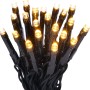 LED-Lichterkette mit 80 warmweißen LEDs und grünem Kabel für den Außenbereich.