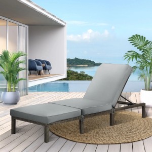 Graue Svita Peach Gartenliege aus Polyrattan mit Polster, klappbar.
