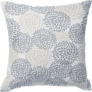 Gefülltes Kissen, 40x40 cm, mit Blumenmuster in Weiß und Grau. Dekokissen für Wohnräume.