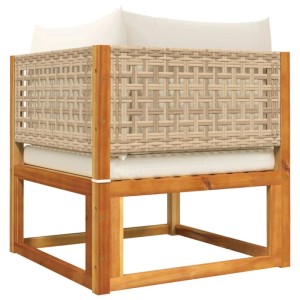 Gartenmöbel: Akazienholz Ecksofa mit Rattan und cremefarbenen Kissen.