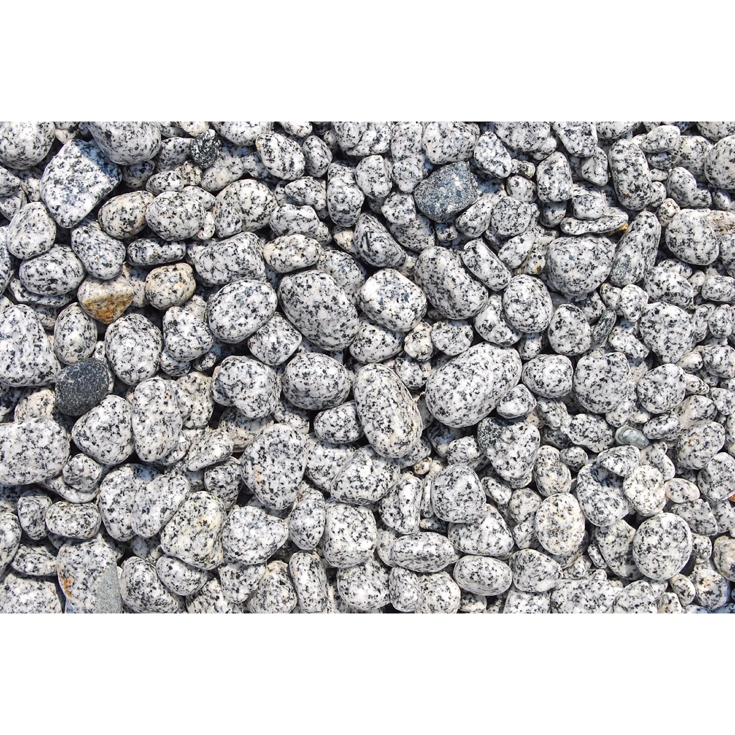 Granitzierkiesel Salz-Pfeffer, 15-25mm, ideal für Garten- und Landschaftsbau.