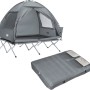 Graues 2-Personen Feldbett mit Campingzelt, Netzfenstern und offener Tür. Eine graue Luftmatratze mit Kissen liegt daneben.