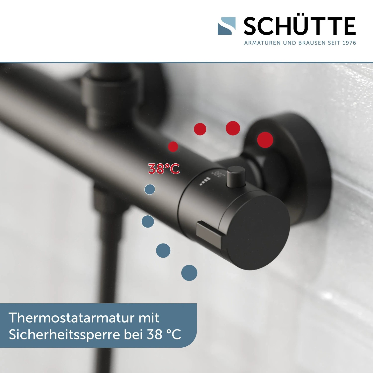 Schütte Adria Brauseset mit Thermostatarmatur in Schwarz Matt, Detailaufnahme der Armatur.