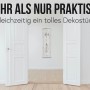 Wandgarderobe H33 2er-Set Weiß Shabby im Flur, mit Kleiderhaken. Garderobenpaneel im Used-Look.