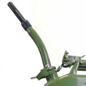 TRUTZHOLM olivgrüner Metall-Ausgießer für Kanister mit flexiblem Gummistutzen. Ideal für Benzin, Diesel, Öl und Wasser.
