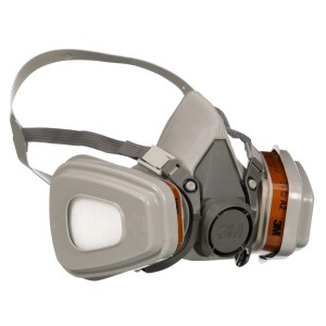 3M Maske 6002 für Farbspritzarbeiten, wiederverwendbare Atemschutzmaske mit Filtern.