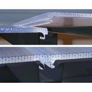 Detailaufnahme: Palram Canopia Terrassenüberdachung Feria, anthrazit, mit Doppelstegplatten.