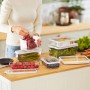 Rotho Kühlschrank-Organizer Cauma mit Gemüse und Obst, Küchen-Ordnungssysteme.