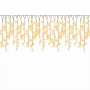 Warmweiße LED Eiszapfen-Lichterkette, 7,8 m, mit unterschiedlich langen Strängen für festliche Weihnachtsbeleuchtung außen.