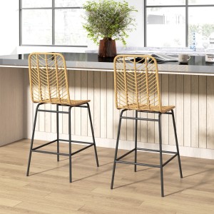 2er Set HOMCOM Barhocker mit Rattanoptik und schwarzem Metallgestell.