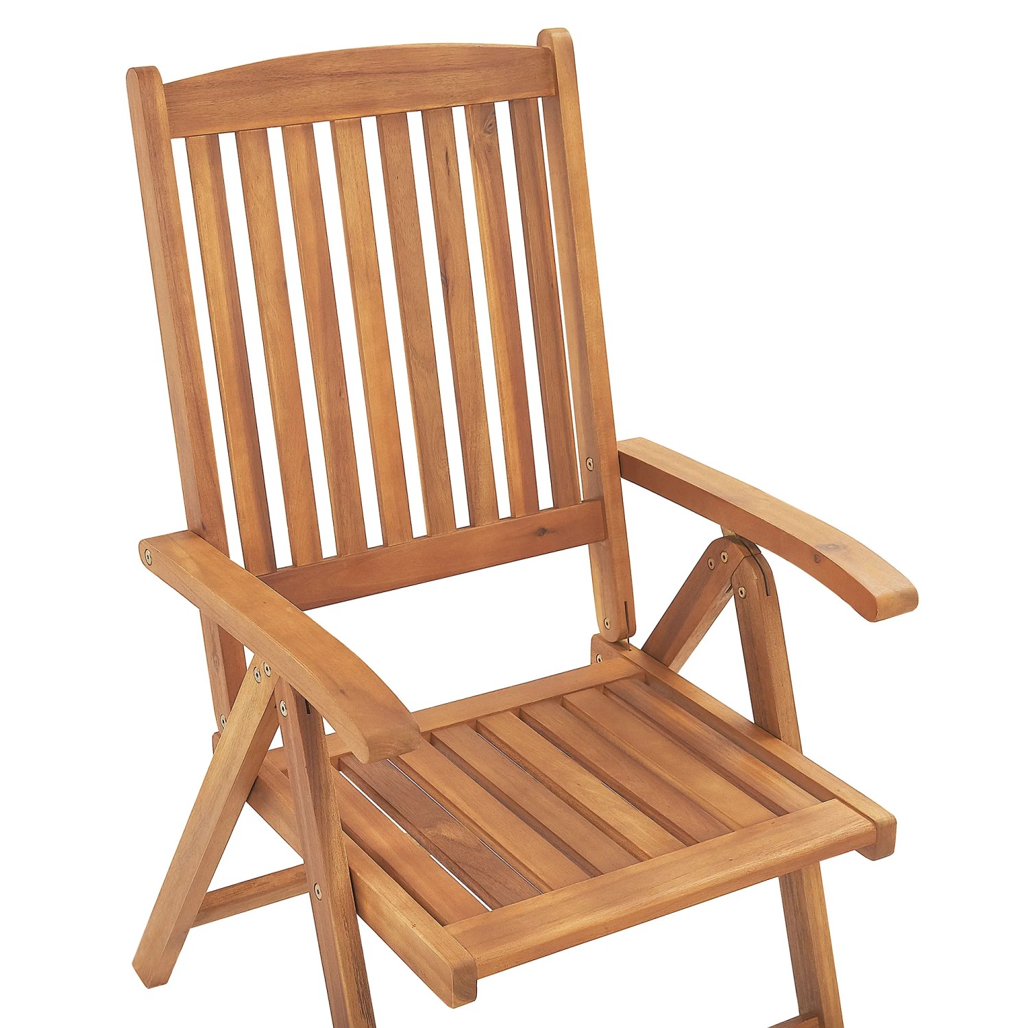 Verstellbarer Gartenstuhl aus Holz in hellem Farbton mit Armlehnen.
