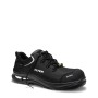Schwarzer Elten Sicherheitshalbschuh Terence XXG Pro GTX S3 mit Gore-Tex.