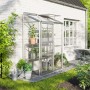 Vitavia Anlehngewächshaus Ida 900 aus Aluminium mit Pflanzen an Hauswand.