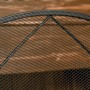 Detailansicht: Schwarzes HOMCOM Kaminschutzgitter aus Metall mit feinem Maschenmuster.
