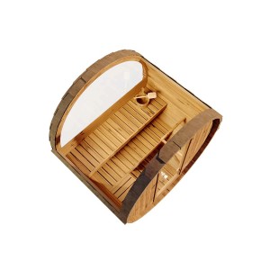 Finntherm Fasssauna, naturbelassen, mit Glasrückwand. Halbrundes Design aus Holz mit Liegefläche und Saunakübel.